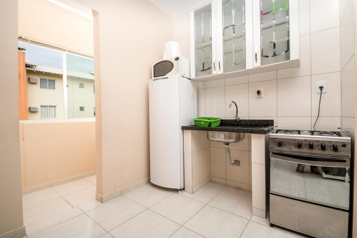 Residencial Melfi 3 Ap 6 Apartment Bombinhas Exterior foto